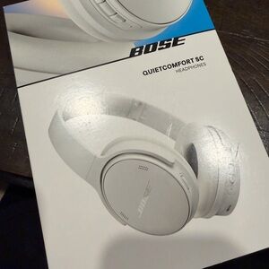Bose QuietComfort SC Noise Canceling Headphones